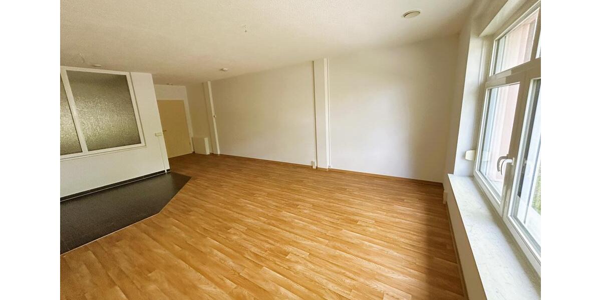 Etagenwohnung Wurzen - 1 Zimmer, 45 m&sup2;, 295&euro; | Angebot:24815386