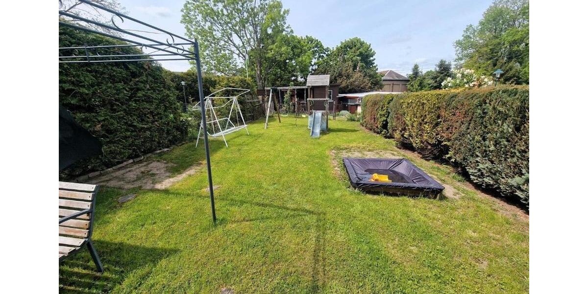 Einfamilienhaus Hohenmölsen - 5 Zimmer, 120 m&sup2;, 180.000&euro; | Angebot:26391263