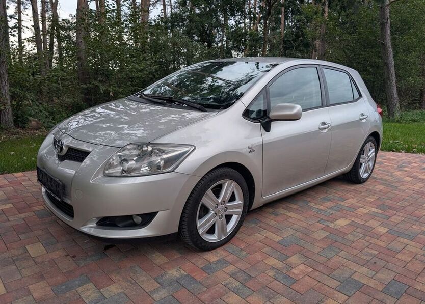 Auris
