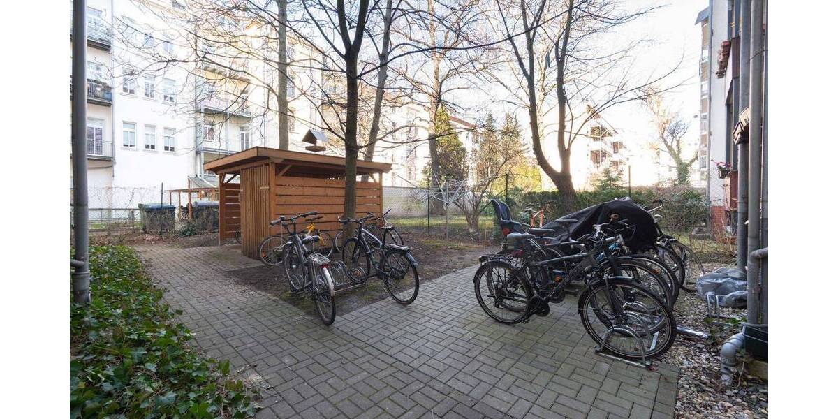 Etagenwohnung Leipzig Zentrum-Süd - 2 Zimmer, 69 m&sup2;, 200.000&euro; | Angebot:26487011