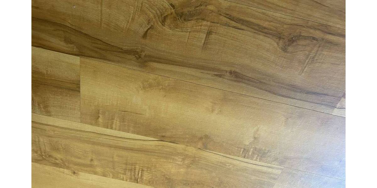 Etagenwohnung Merseburg Neumarkt (Vorstadt) - 3 Zimmer, 65 m&sup2;, 390&euro; | Angebot:26450224