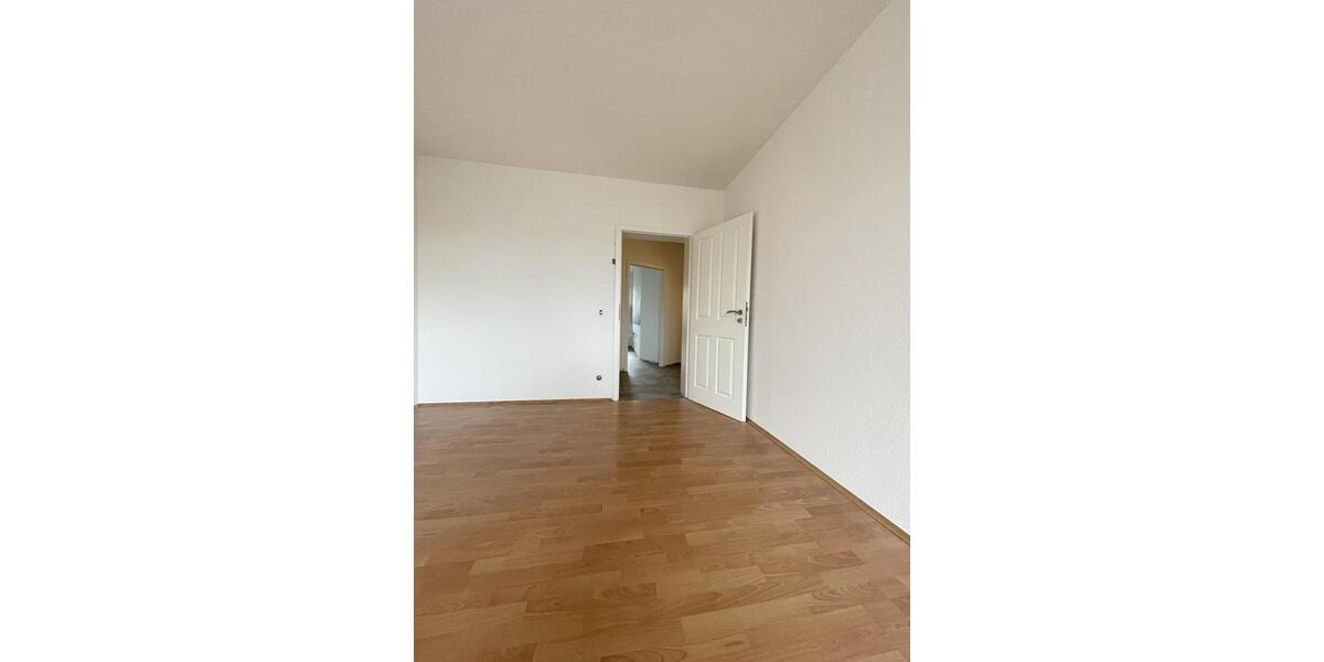 Etagenwohnung Leipzig Nordwest - 2 Zimmer, 75 m&sup2;, 850&euro; | Angebot:25646456