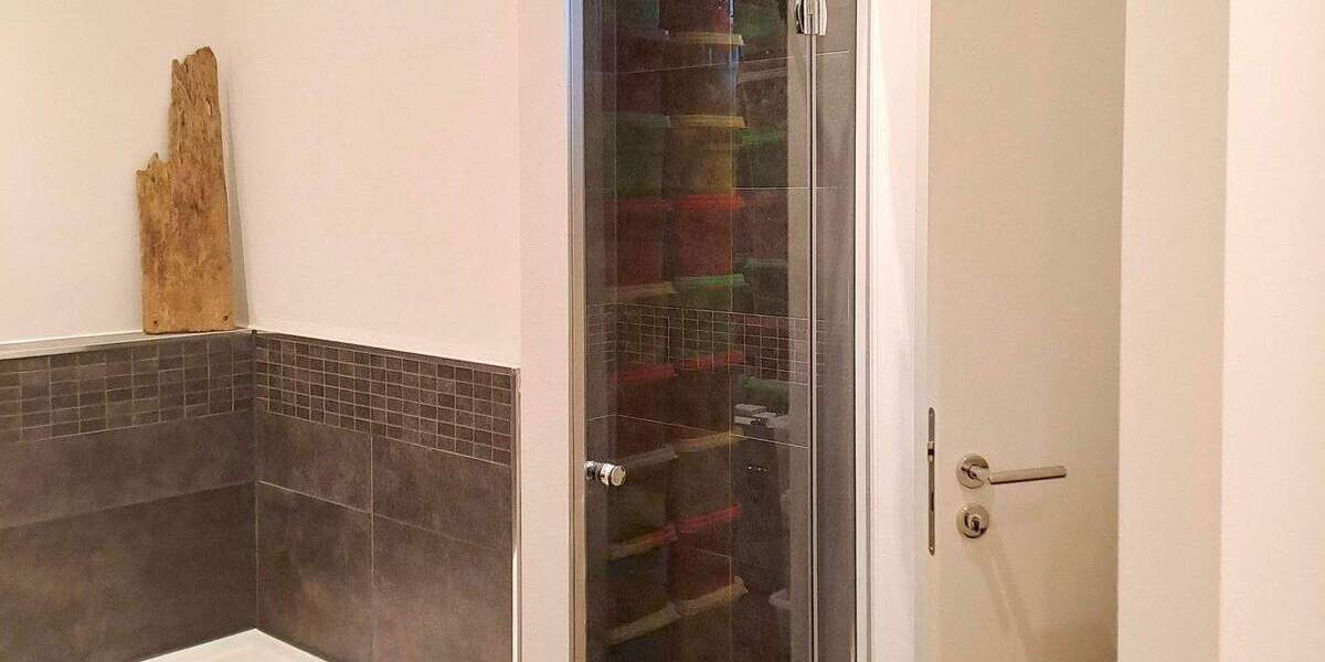 Demnächst bezugsfrei! Loft-Wohnung mit Balkon l EBK l 2 TG-Stellplätzen & Wellnessbereich 4 zimmer