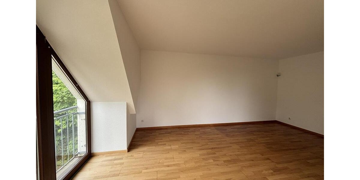 Dachgeschoßwohnung Markkleeberg - 2 Zimmer, 55 m&sup2;, 215.000&euro; | Angebot:26585232