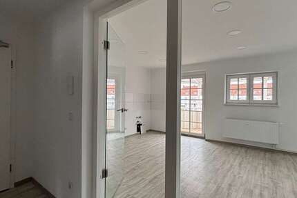 Wohnung Leuna Rössen - 4 Zimmer, 91 m&sup2;, 800&euro; | Angebot:25639109