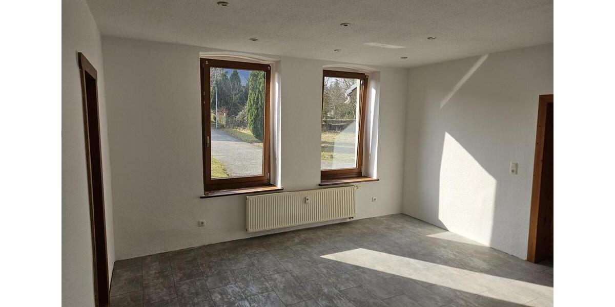 Erdgeschoßwohnung Leipzig Süd - 4 Zimmer, 105 m&sup2;, 578&euro; | Angebot:26635366