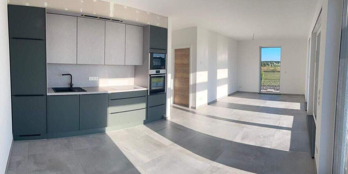 Bungalow Löbnitz - 4 Zimmer, 130 m&sup2;, 1.400&euro; | Angebot:25796562