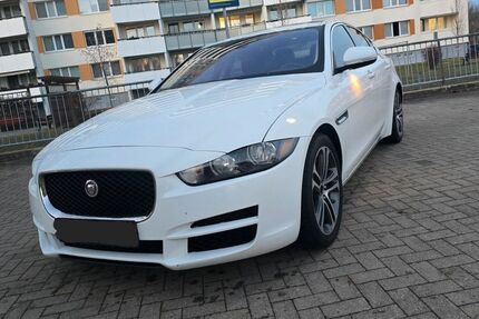 Jaguar XE 123.000 km 12.999 &euro; berlin 10587