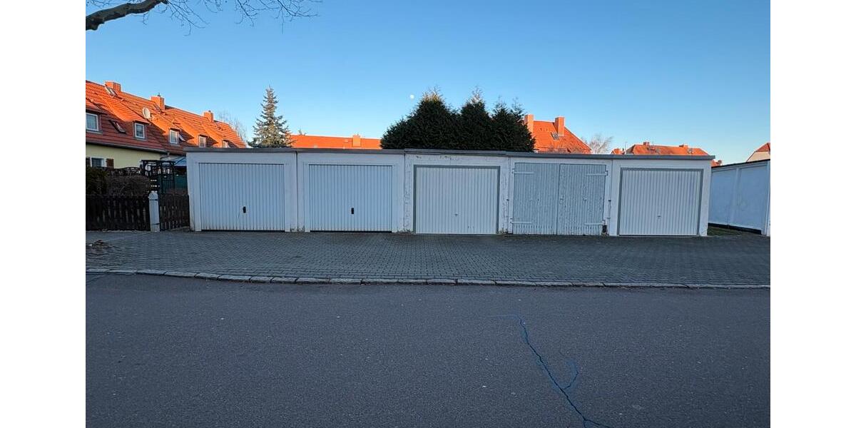 Reihenhaus Leuna - 4 Zimmer, 106 m&sup2;, 219.700&euro; | Angebot:25805699