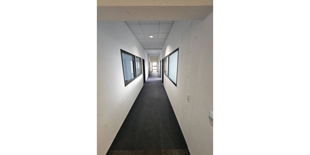 Gewerbeobjekt Leipzig Seehausen - 1 Zimmer, 618 m&sup2;, 5.427&euro; | Angebot:26292099