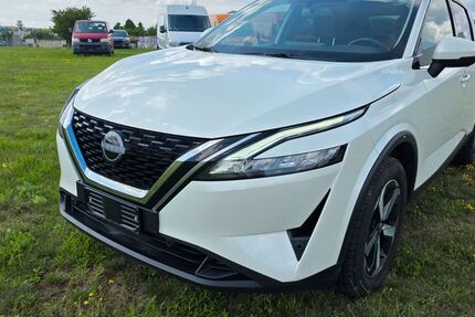 Nissan Qashqai 25.720 km 22.880 &euro; Leipzig 04318