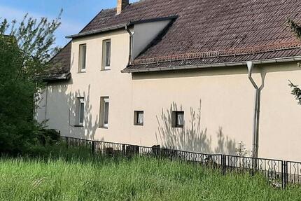 Bauernhaus mit schönem Grundstück