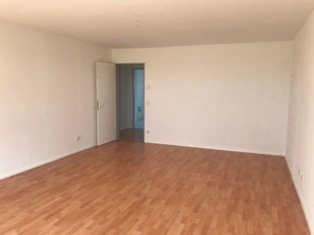 Etagenwohnung Kabelsketal - 2 Zimmer, 67 m&sup2;, 490&euro; | Angebot:25778855