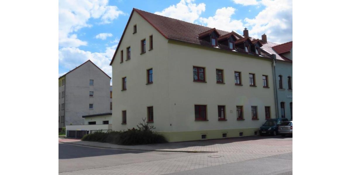 Dachgeschoßwohnung Neukieritzsch - 3 Zimmer, 68 m&sup2;, 320&euro; | Angebot:26631296