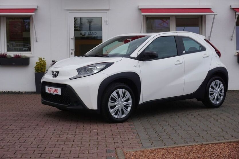 Aygo (X)