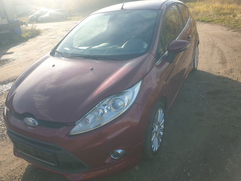Ford Fiesta 253.400 km 1.800 € Delitzsch 04509