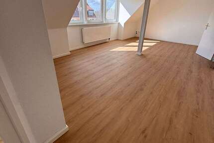 Wohnung Borna Neukirchen - 3 Zimmer, 72 m&sup2;, 580&euro; | Angebot:27422681