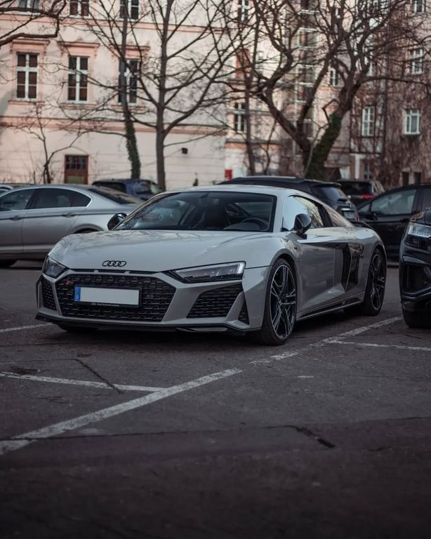 R8