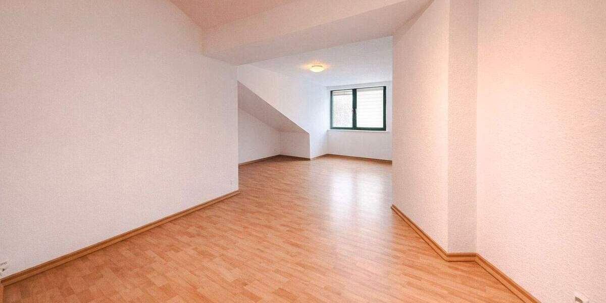 Etagenwohnung Leipzig Gohlis-Süd - 3 Zimmer, 48 m&sup2;, 576&euro; | Angebot:25673897