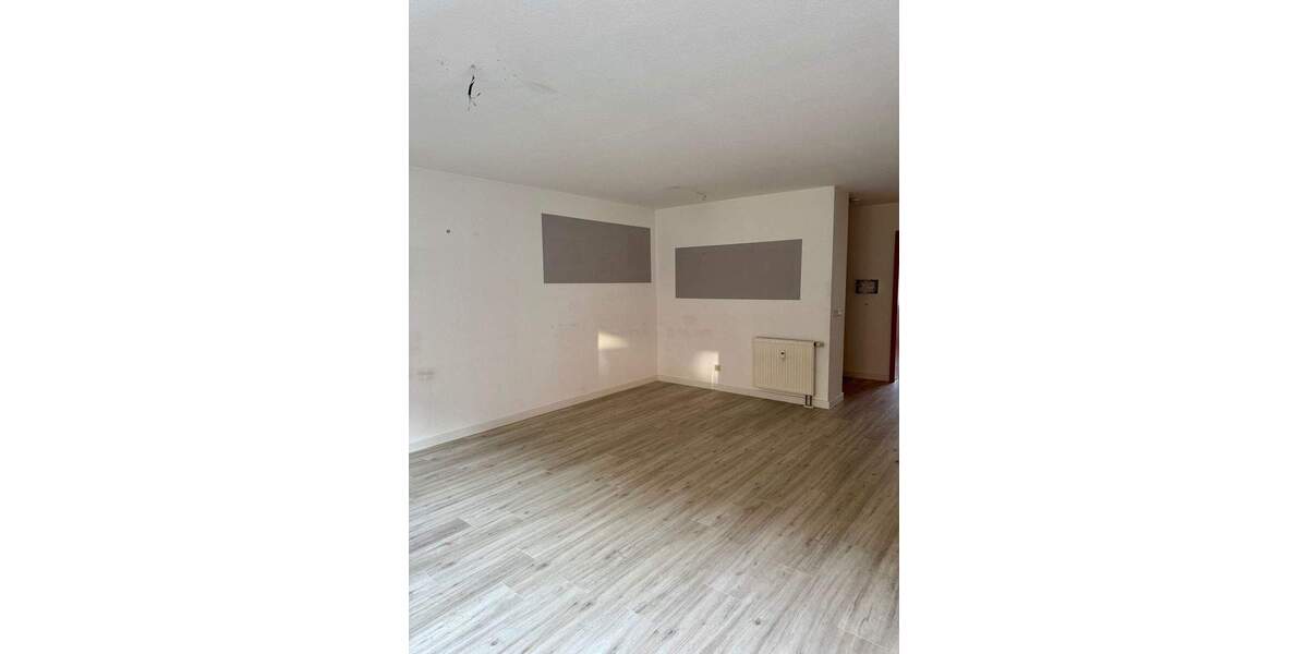 Etagenwohnung Leipzig Altlindenau - 3 Zimmer, 73 m&sup2;, 230.000&euro; | Angebot:25736559