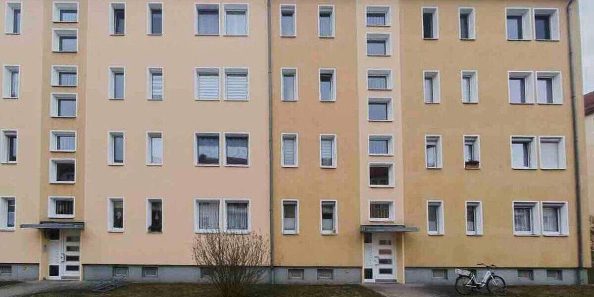 Etagenwohnung Pegau - 2 Zimmer, 47 m&sup2;, 35.000&euro; | Angebot:25749599