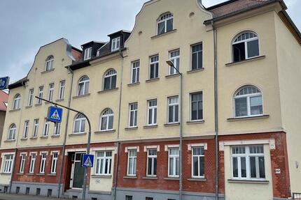 Etagenwohnung mit Balkon in ruhiger Wohngegend 4 zimmer