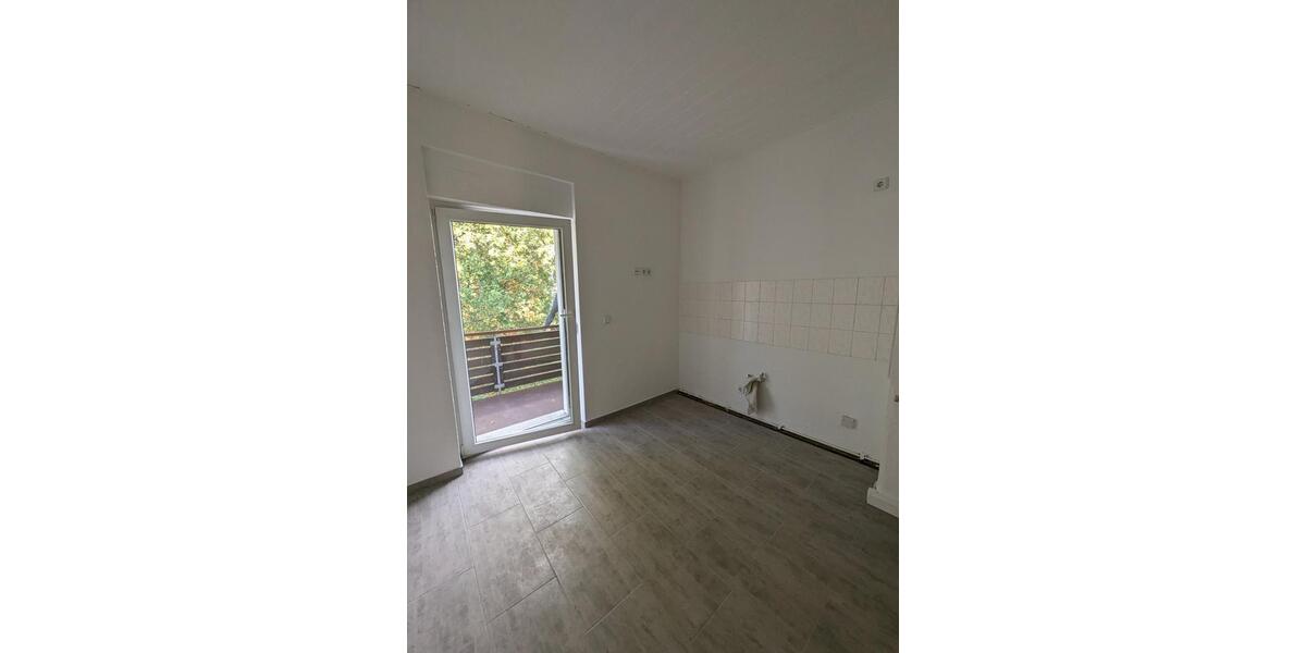 Etagenwohnung Bennewitz - 3 Zimmer, 69 m&sup2;, 499&euro; | Angebot:25305134