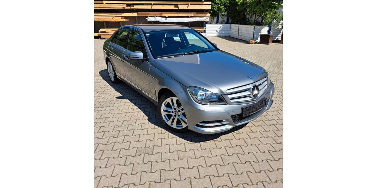 Mercedes-Benz C 250 31.600 km 18.200 &euro; Leipzig 04357