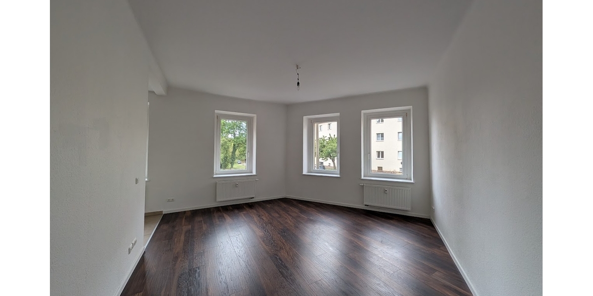 WAHREN + 2 ZIMMER + EINBAUKÜCHE + SCHICK & RUHIG + GRÜNER INNENHOF - Erdgeschoßwohnung Leipzig-Wahrern Wahren | Angebot:27312415