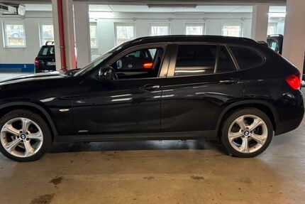 BMW X1 145.000 km 8.900 &euro; Leipzig 04107