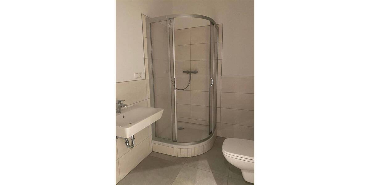 Etagenwohnung Markkleeberg Markkleeberg-Mitte - 2 Zimmer, 70 m&sup2;, 860&euro; | Angebot:26487072