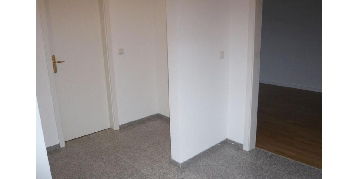 Etagenwohnung Delitzsch - 3 Zimmer, 123 m&sup2;, 1.050&euro; | Angebot:26591359