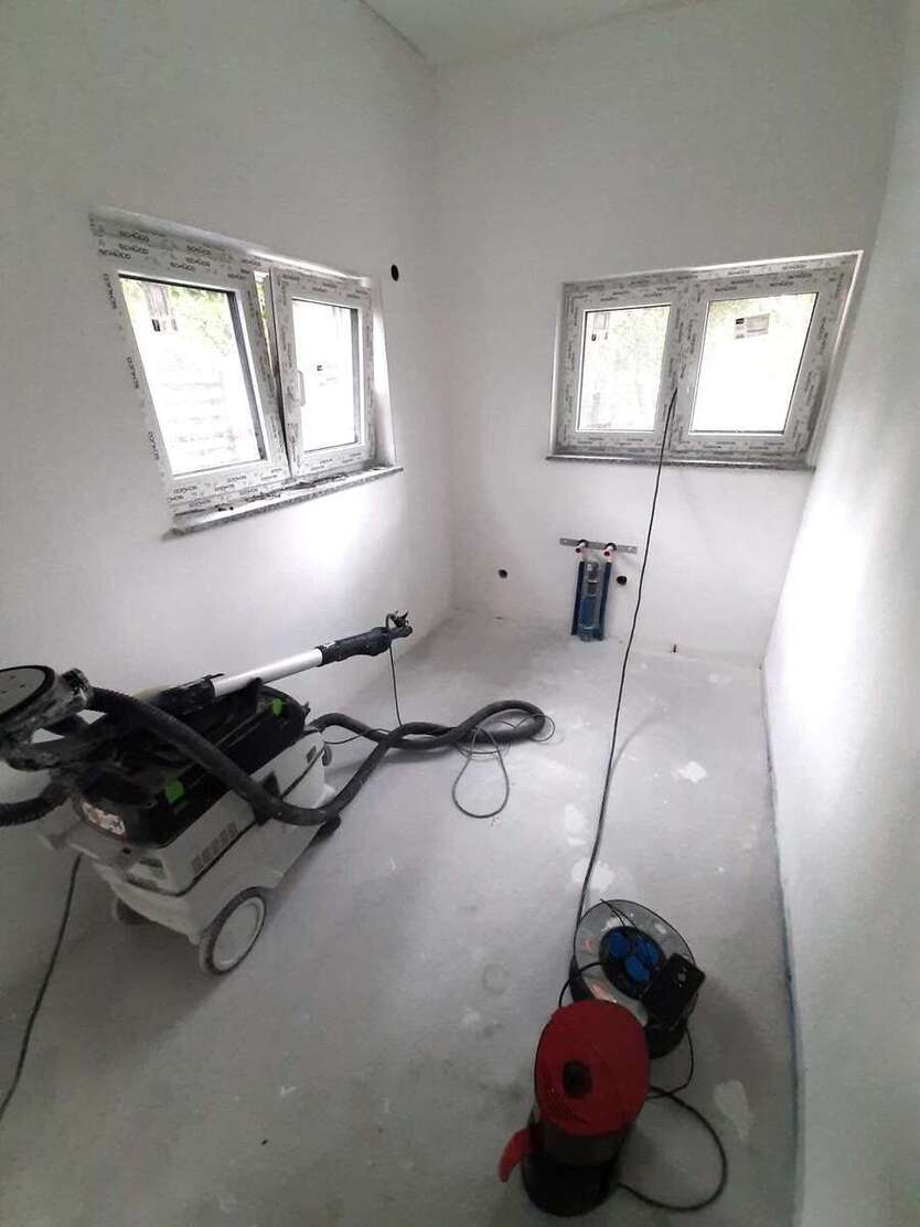 Exklusiv Doppelhaushälfte über 3 Etagen mit Terrasse und Garten 5 zimmer