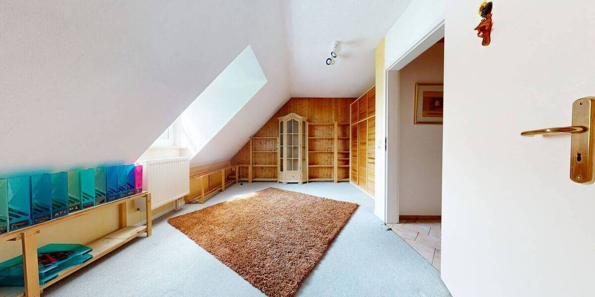 Reihenmittelhaus Leipzig Seehausen - 6 Zimmer, 135 m&sup2;, 350.000&euro; | Angebot:26569331