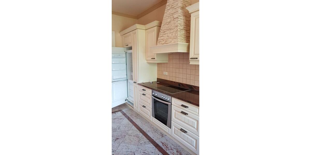 Etagenwohnung Leuna - 3 Zimmer, 83 m&sup2;, 759&euro; | Angebot:26381333