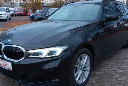 BMW 330 17.915 km 33.990 &euro; Leipzig 04179
