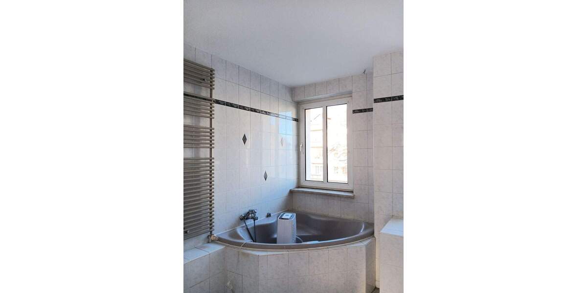 Etagenwohnung Markkleeberg - 3 Zimmer, 83 m&sup2;, 220.000&euro; | Angebot:25667156