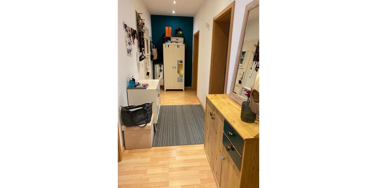 Etagenwohnung Leipzig Nordost - 3 Zimmer, 70 m&sup2;, 600&euro; | Angebot:25646706