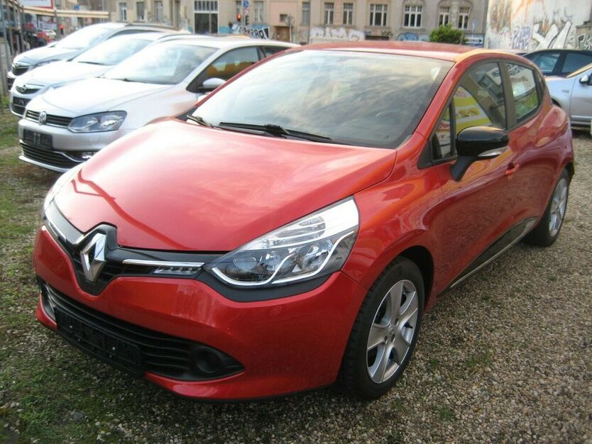 Renault Clio 73.500 km 5.800 € Leipzig 04177