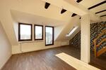 Großzügige 3-Raum-Dachgeschosswohnung mit Balkon und Stellplatz 3 zimmer