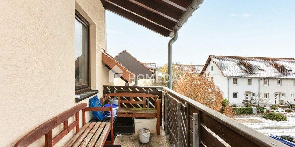 Attraktive 3-Zimmer-Wohnung inklusive Balkon, festem Stellplatz und zusätzlichem Kellerraum 3 zimmer