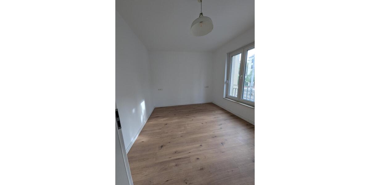 Erdgeschoßwohnung Leipzig Süd - 3 Zimmer, 89 m&sup2;, 1.099&euro; | Angebot:25960900