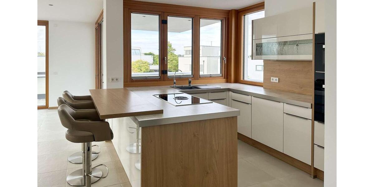 Familientraum: Penthouse mit traumhaftem Seeblick – ideal für Familien, EBK inklusive 6 zimmer