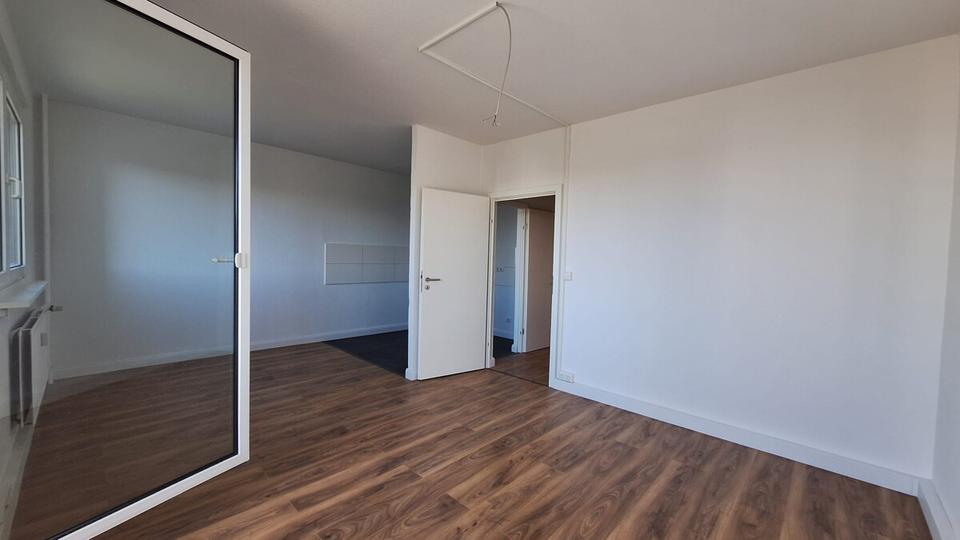 Etagenwohnung Sandersdorf-Brehna Brehna - 4 Zimmer, 65 m&sup2;, 485&euro; | Angebot:23742768