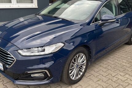 Ford Mondeo 48.998 km 22.999 € Leuna 06237
