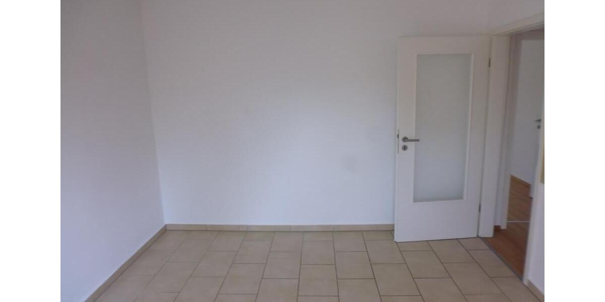 Etagenwohnung Markkleeberg - 2 Zimmer, 61 m&sup2;, 555&euro; | Angebot:26478457