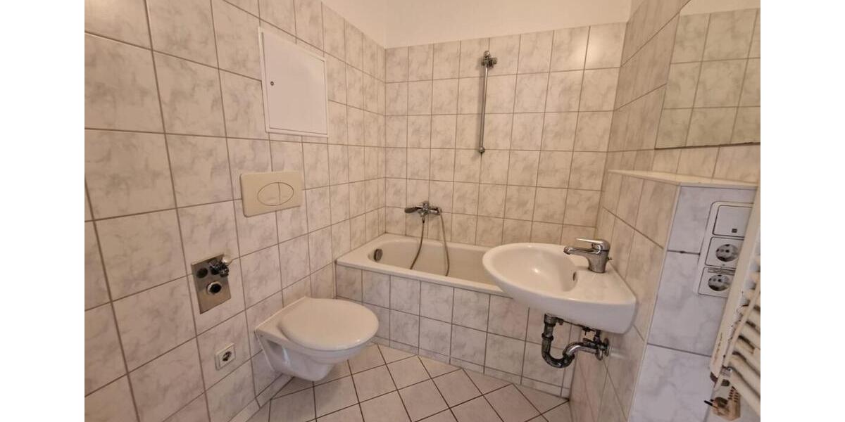 Etagenwohnung Leipzig West - 1 Zimmer, 33 m&sup2;, 327&euro; | Angebot:24752112