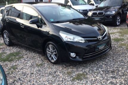 Toyota Verso 153.800 km 9.499 &euro; leipzig 04155