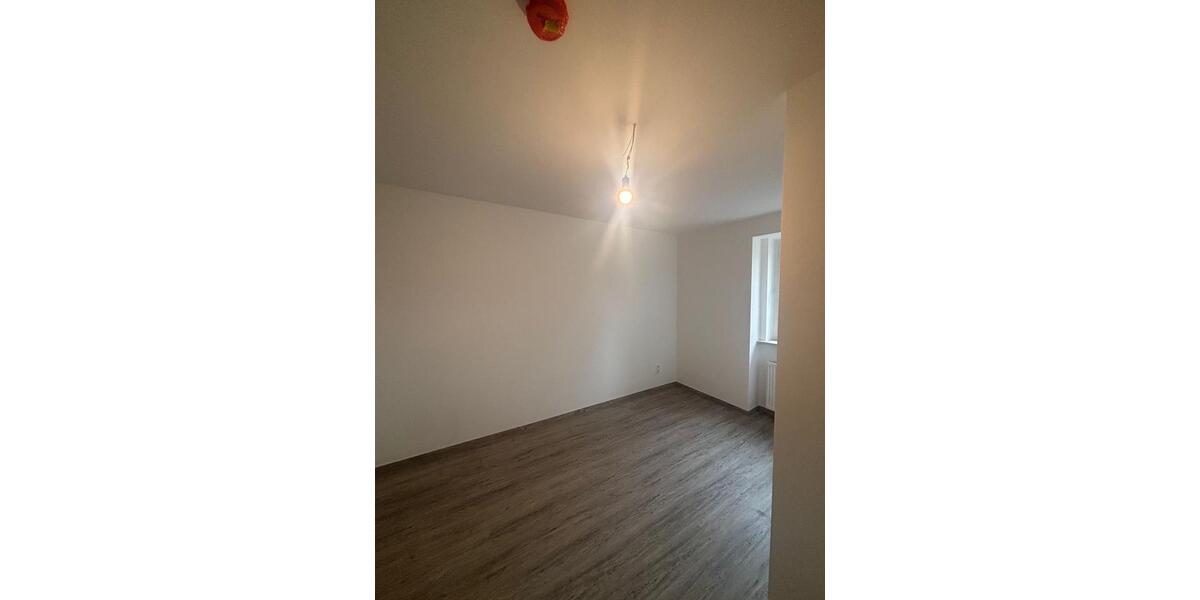 Etagenwohnung Landsberg - 2 Zimmer, 42 m&sup2;, 350&euro; | Angebot:25715841