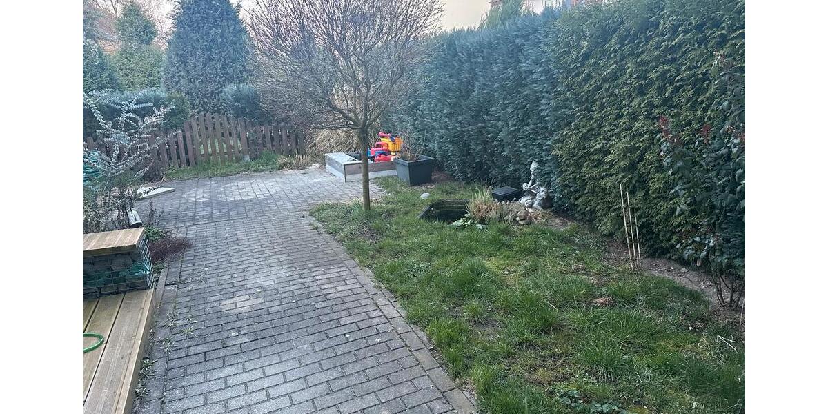 Erdgeschoßwohnung Leipzig Nord - 3.5 Zimmer, 111 m&sup2;, 900&euro; | Angebot:25739504